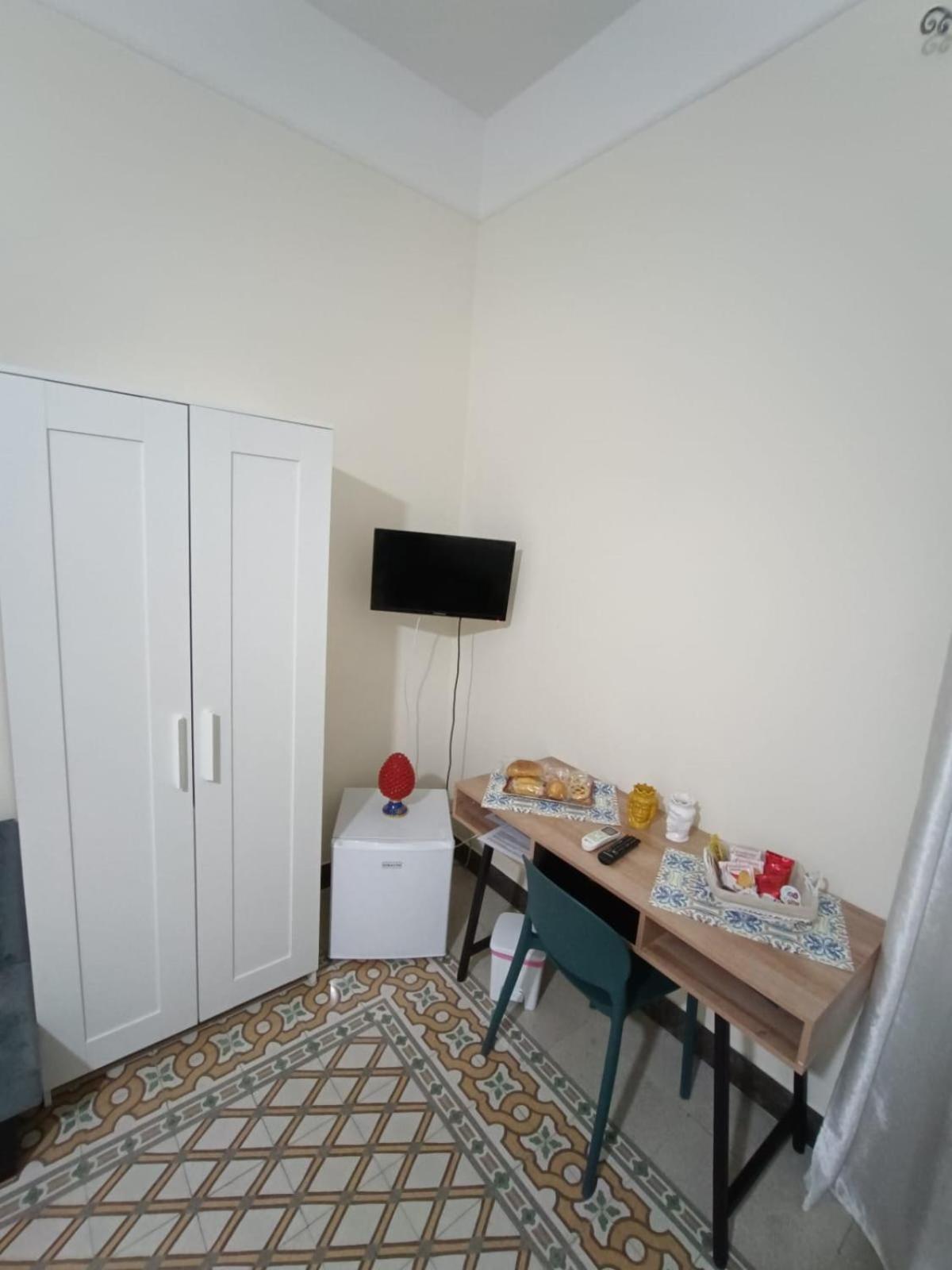 Room Sixty One Palerme Extérieur photo